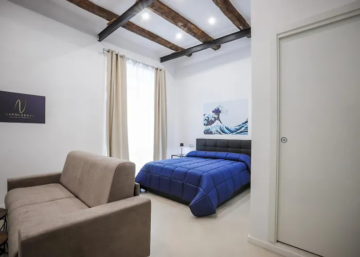 Napolidays Rua Catalana Apartment